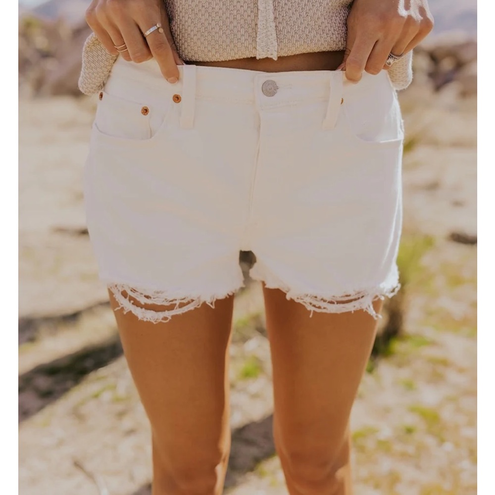 Levi’s Women’s 501 Mid/High Rise Shorts